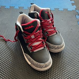 Shaq high tops worn twice